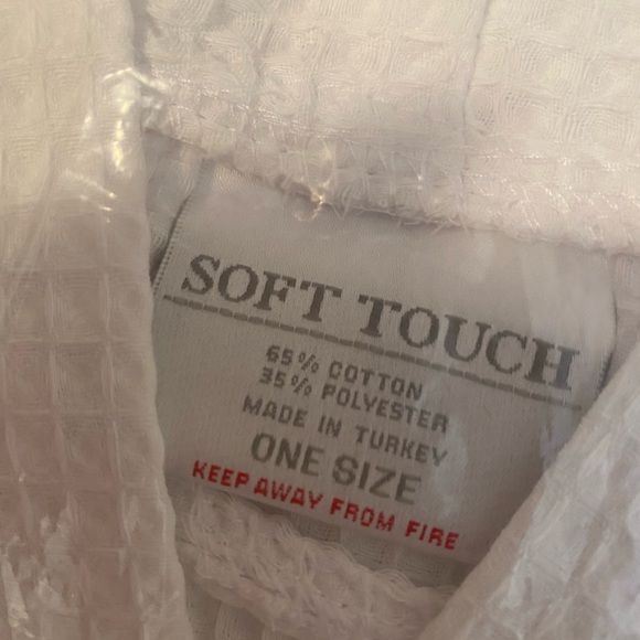 Soft touch Robe and slippers - Picture 6 of 9